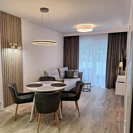Modern White Kollataja 7A Apartment Kolobrzeg Exterior photo